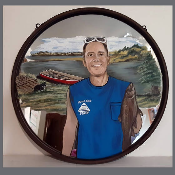 rdmirrorportrait.jpg